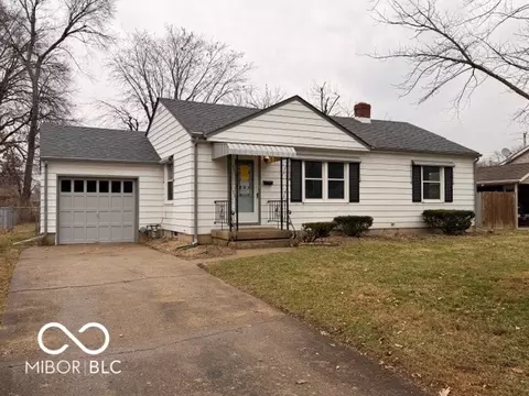 5870 Cadillac Dr, Speedway, IN 46224