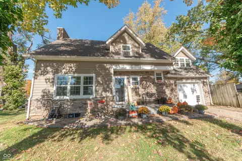 902 18th St, Columbus, IN 47201