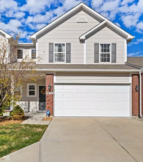 9686 Angelica Dr, Noblesville, IN 46060