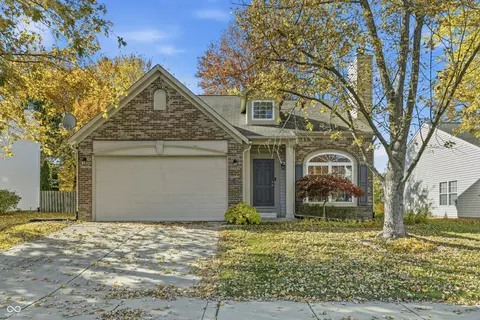 11558 Perkins St, Carmel, IN 46032