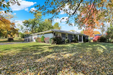 6546 Derbyshire Rd, Indianapolis, IN 46227