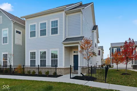 576 Steinbeck Pl, Carmel, IN 46032