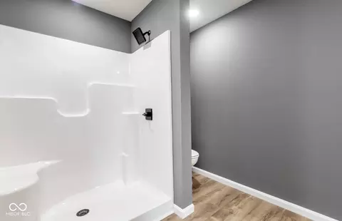 521 W Maple St, Austin, IN 47102 photo 40