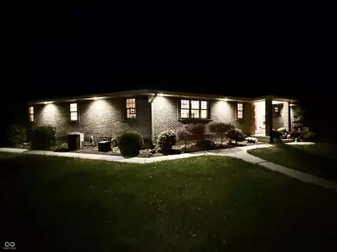 1201 10th St, Covington, IN 47932