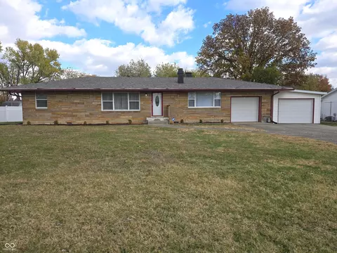2731 S Kenmore Rd, Indianapolis, IN 46203