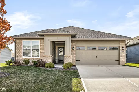 5621 Stetson Dr, Whitestown, IN 46075