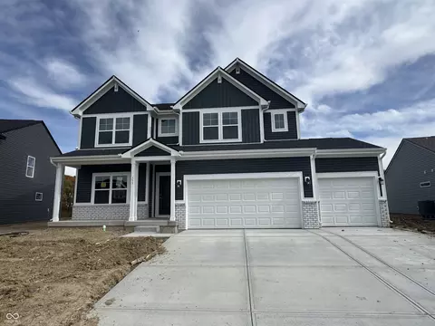 333 Geralyn Dr, Trafalgar, IN 46181