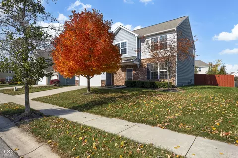 14584 Hinton Dr, Fishers, IN 46037