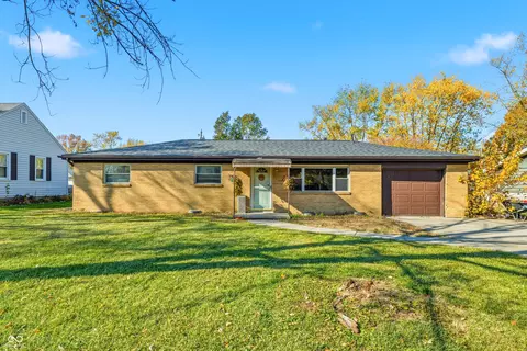 3613 N Locust St, Muncie, IN 47304