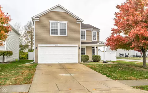 8115 S Cricket Ln, Pendleton, IN 46064