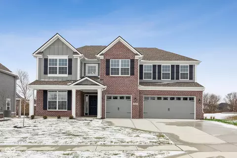9134 Ambassador St, Mccordsville, IN 46055