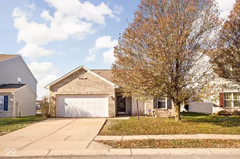 12438 Berry Patch Ln, Fishers, IN 46037