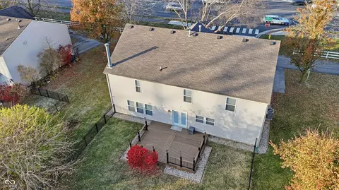 View/Area - 5989 Ashmore Ln, Carmel, IN 46033 photo 3 of 8