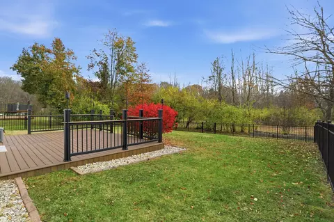 Exterior - 5989 Ashmore Ln, Carmel, IN 46033 photo 6 of 13