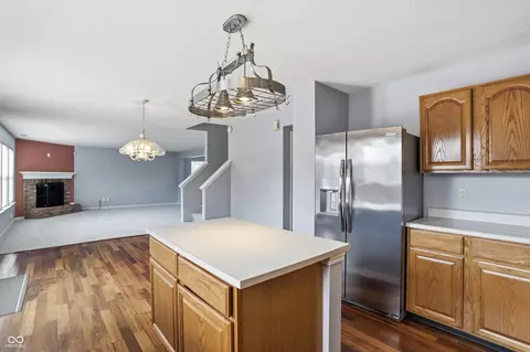 Kitchen - 5989 Ashmore Ln, Carmel, IN 46033 photo 6 of 6
