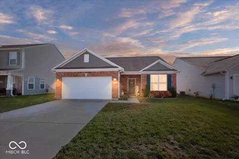 9151 Tansel Creek Dr, Indianapolis, IN 46234