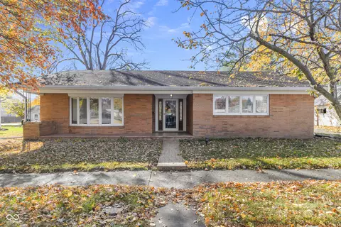 1157 Harrison St, Noblesville, IN 46060