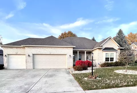 10174 Gemstone Dr, Noblesville, IN 46060