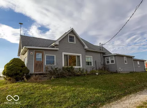 5398 E Us Highway 36, Mooreland, IN 47360