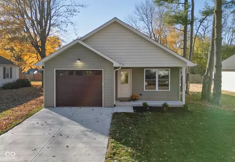 5224 N Vance St N, Columbus, IN 47201