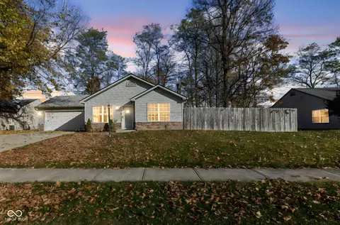 3433 Lauren Dr, Indianapolis, IN 46235