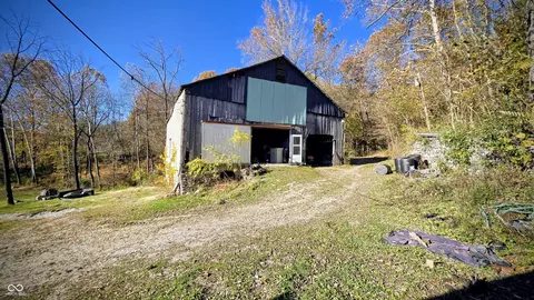 Exterior - 8273 E State Road 56, Madison, IN 47250 photo 2 of 15