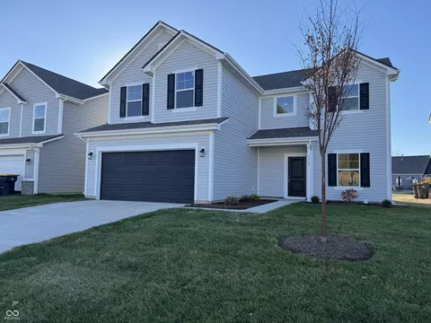 1743 Creek Bed Ln, Pendleton, IN 46064 photo 2