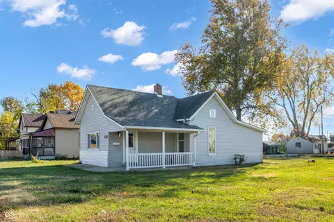 215 E Main St, Mooresville, IN 46158