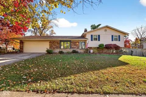 3512 Wellington Dr, Bloomington, IN 47401