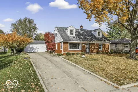 1730 Tulip Dr, Homecroft, IN 46227