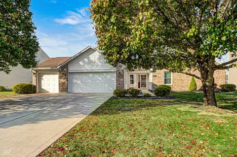 1834 Wynnewood Ln, Avon, IN 46123