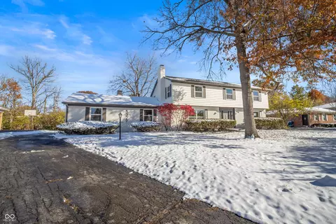 5329 Hedgerow Dr, Indianapolis, IN 46226