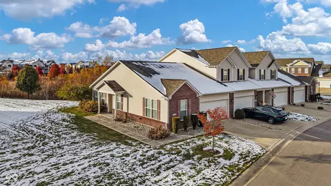 14205 Shooting Star Dr, Noblesville, IN 46060