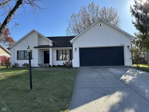 7763 Kenetta Ct, Fishers, IN 46038