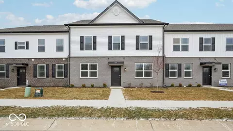 6094 Cascades Dr, Whitestown, IN 46075