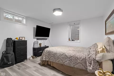Bedroom - 1504 Mcclure Rd, Columbus, IN 47201 photo 7 of 8