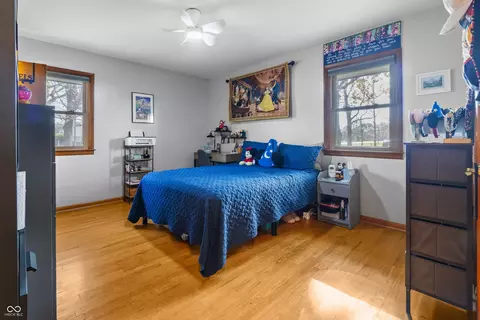 Bedroom - 1504 Mcclure Rd, Columbus, IN 47201 photo 1 of 8
