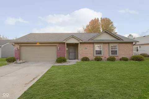 8166 Parsley Ln, Indianapolis, IN 46237