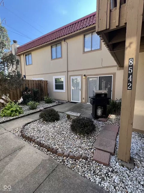 8542 Palo Verde Ter, Indianapolis, IN 46227