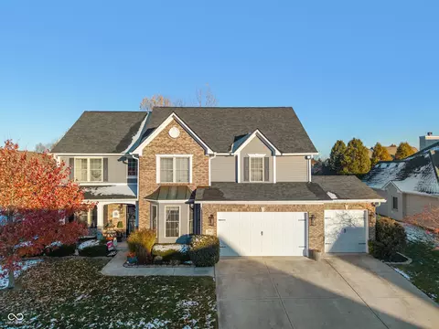 1841 Versailles Dr, Greenwood, IN 46143