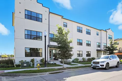 13003 Moultrie St, Carmel, IN 46032