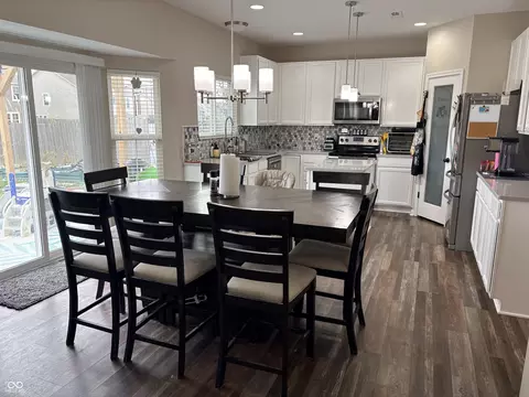 Kitchen - 2607 Twinleaf Dr, Plainfield, IN 46168 photo 1 of 3