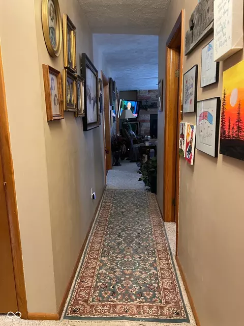 Entry Way - 1012 Liberty St, Covington, IN 47932 photo 3 of 5