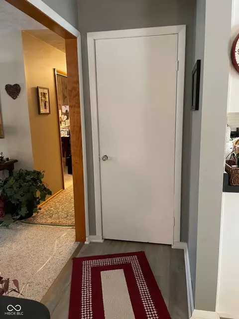 Entry Way - 1012 Liberty St, Covington, IN 47932 photo 5 of 5