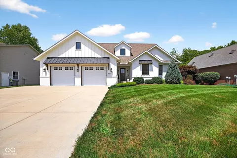 943 E Nicholas Ln, Ellettsville, IN 47429