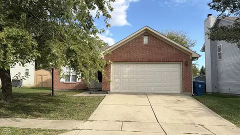 615 Treyburn Lakes Way, Indianapolis, IN 46239