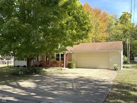 502 Shady Ln, Crawfordsville, IN 47933