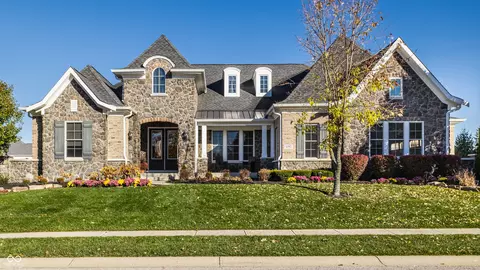 11552 Willow Bend Dr, Zionsville, IN 46077