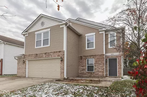 933 Shenandoah Way, Greenwood, IN 46143