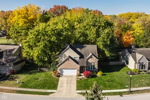 10716 Sherborne Rd, Fishers, IN 46038